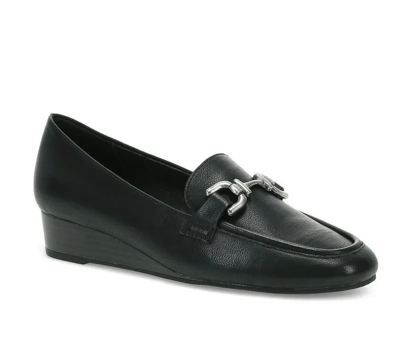 Women's Baretraps Caddie Wedge Loafers