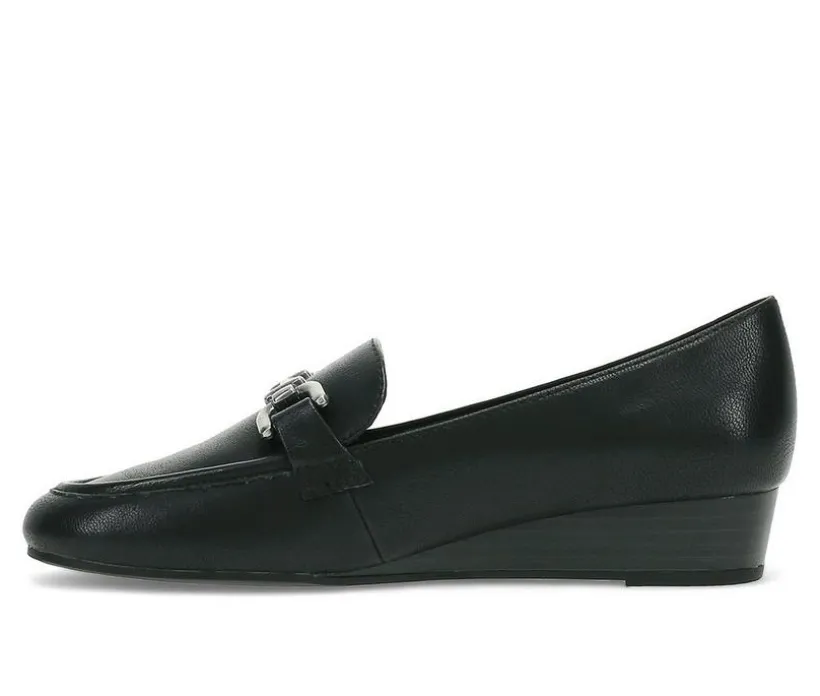 Women's Baretraps Caddie Wedge Loafers