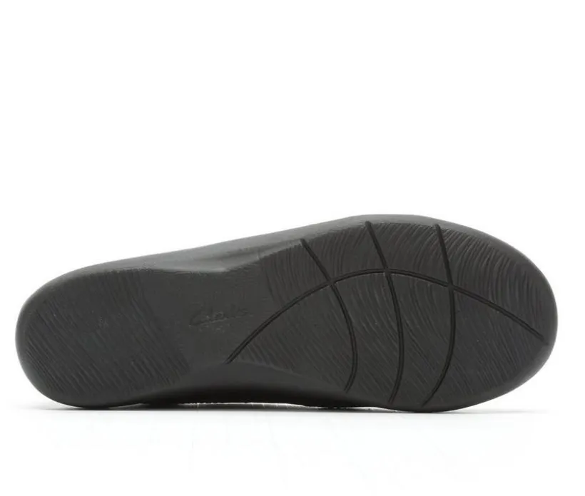 Women's Clarks Sillian Paz Slip-On Shoes