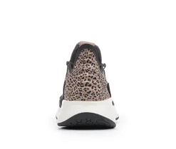 Women's New Balance Roav V1 Sneakers