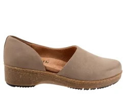 Women's Softwalk Addie Low Wedge Casual Shoes