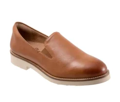 Women's Softwalk Whistle II Heeled Loafers